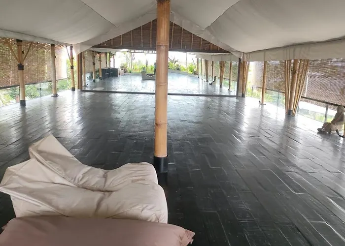 Hotel Lotus 8 4*