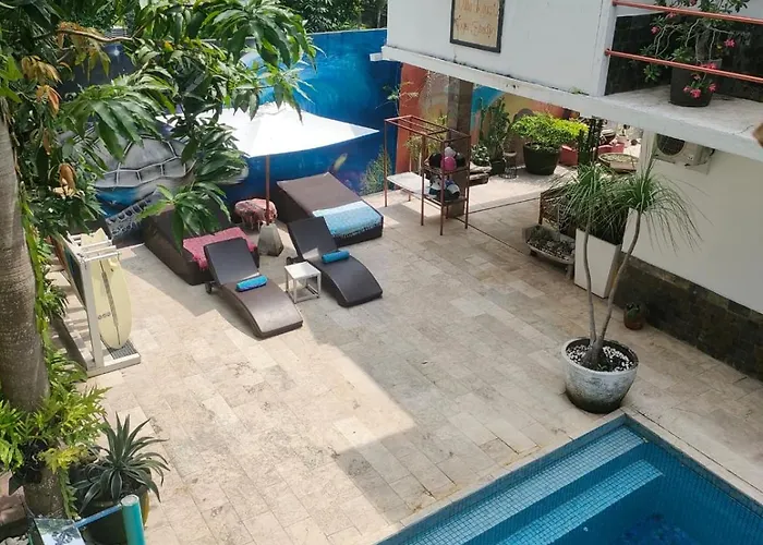 Hotel Lotus 8 Canggu