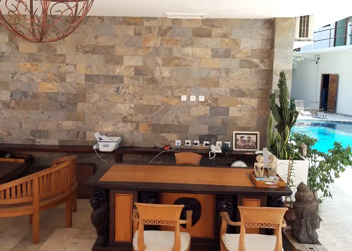 Hotel Lotus 8 Canggu